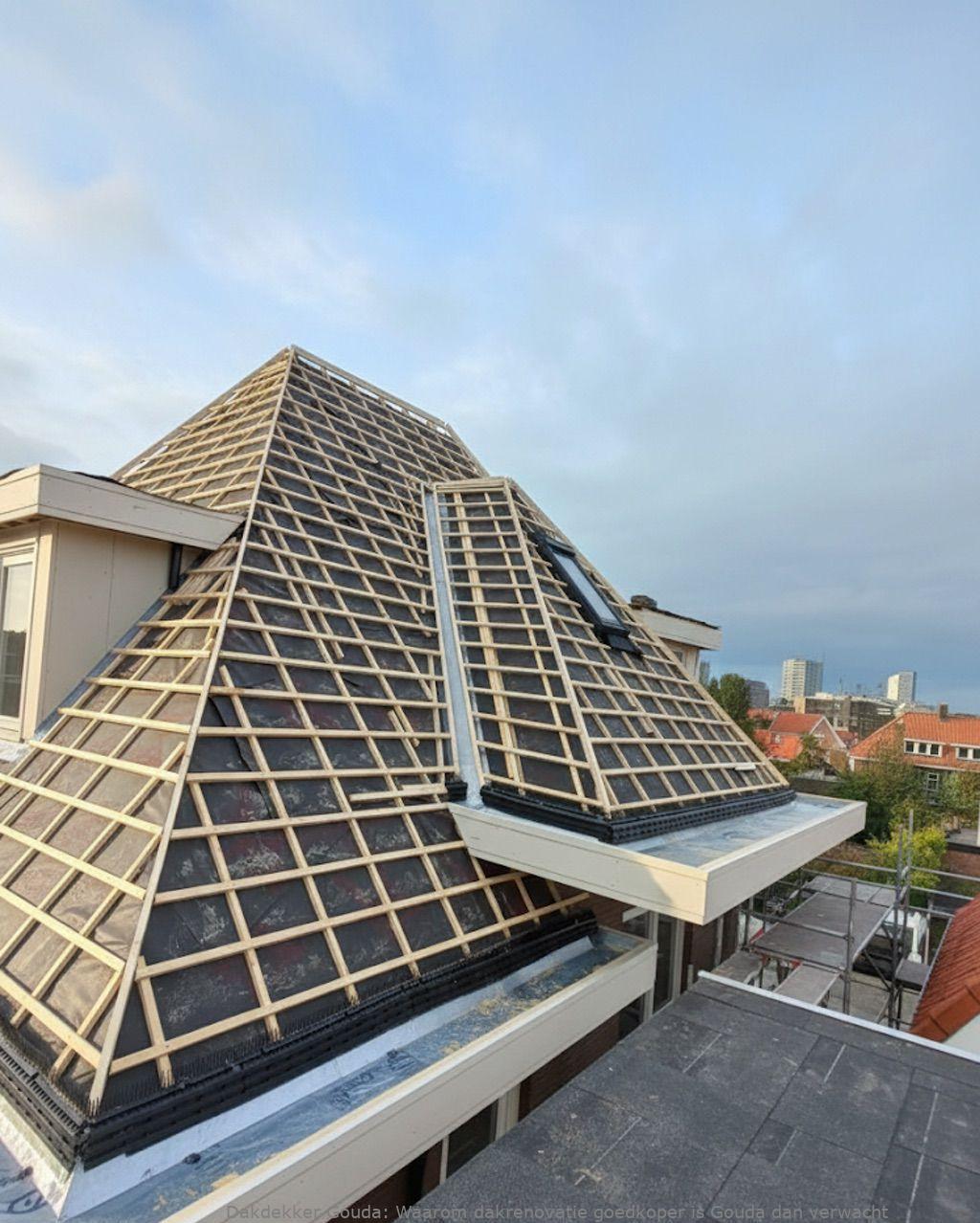 Waarom Dakrenovatie Goedkoper Is Gouda
